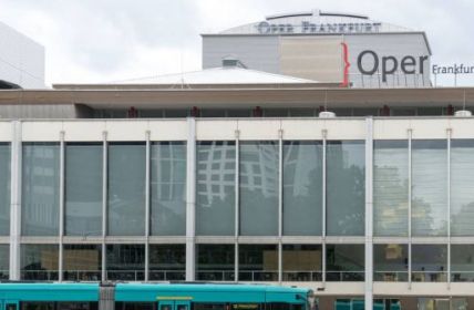 Oper Frankfurt enthüllt vielfältigen Spielplan für (Foto: AdobeStock - cineberg cineberg)